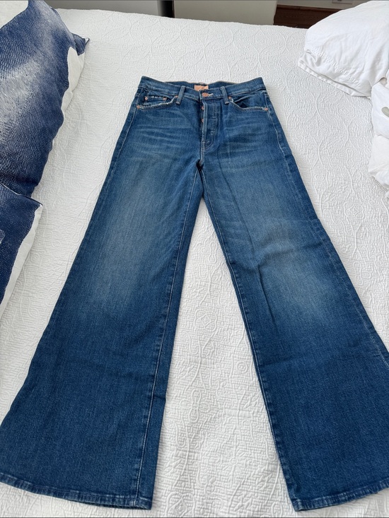 MOTHER Denim - MOTHER The Tomcat Roller in Where is My Mind color. Great condition.